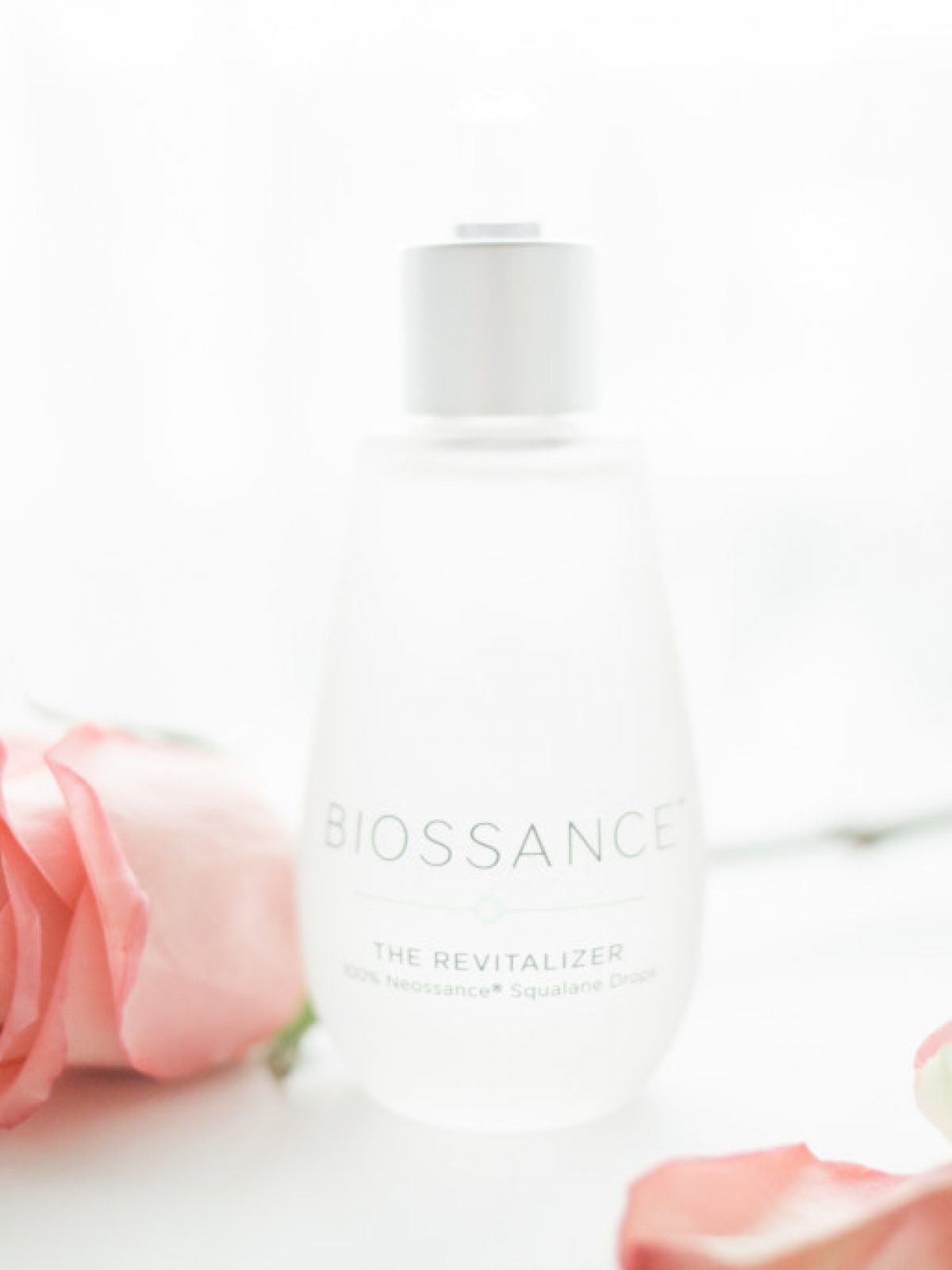 Biossance review, how to keep your skin hydrated, hydrating skin booster, how to hydrate your skin, skin hydrating beauty product