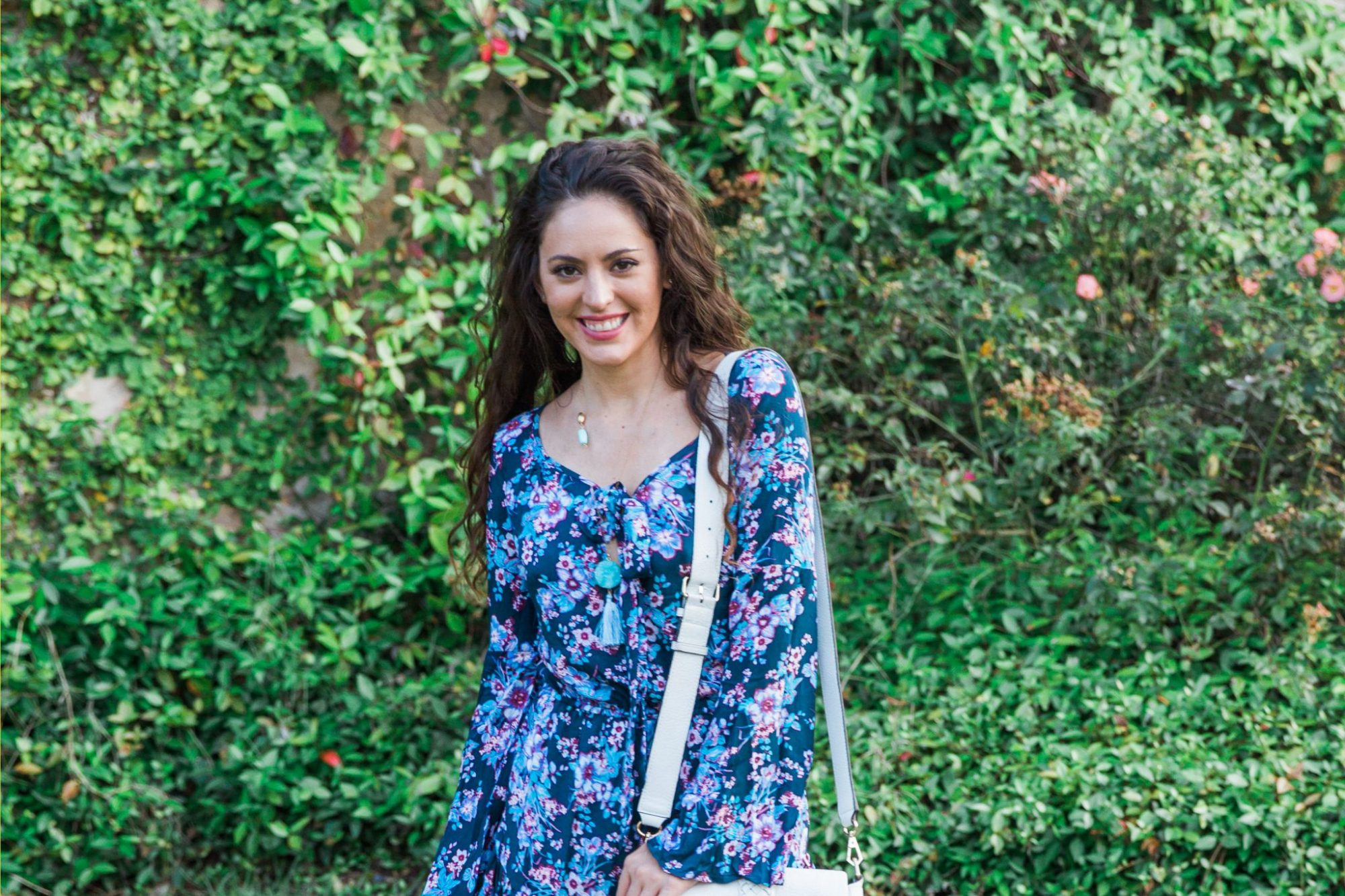 floral romper, summer to fall transition outfit, coral wedges, rebecca minkoff white tassel crossbody, seasonal transition outfit ideas, how to style a romper for fall, how to style a romper for summer