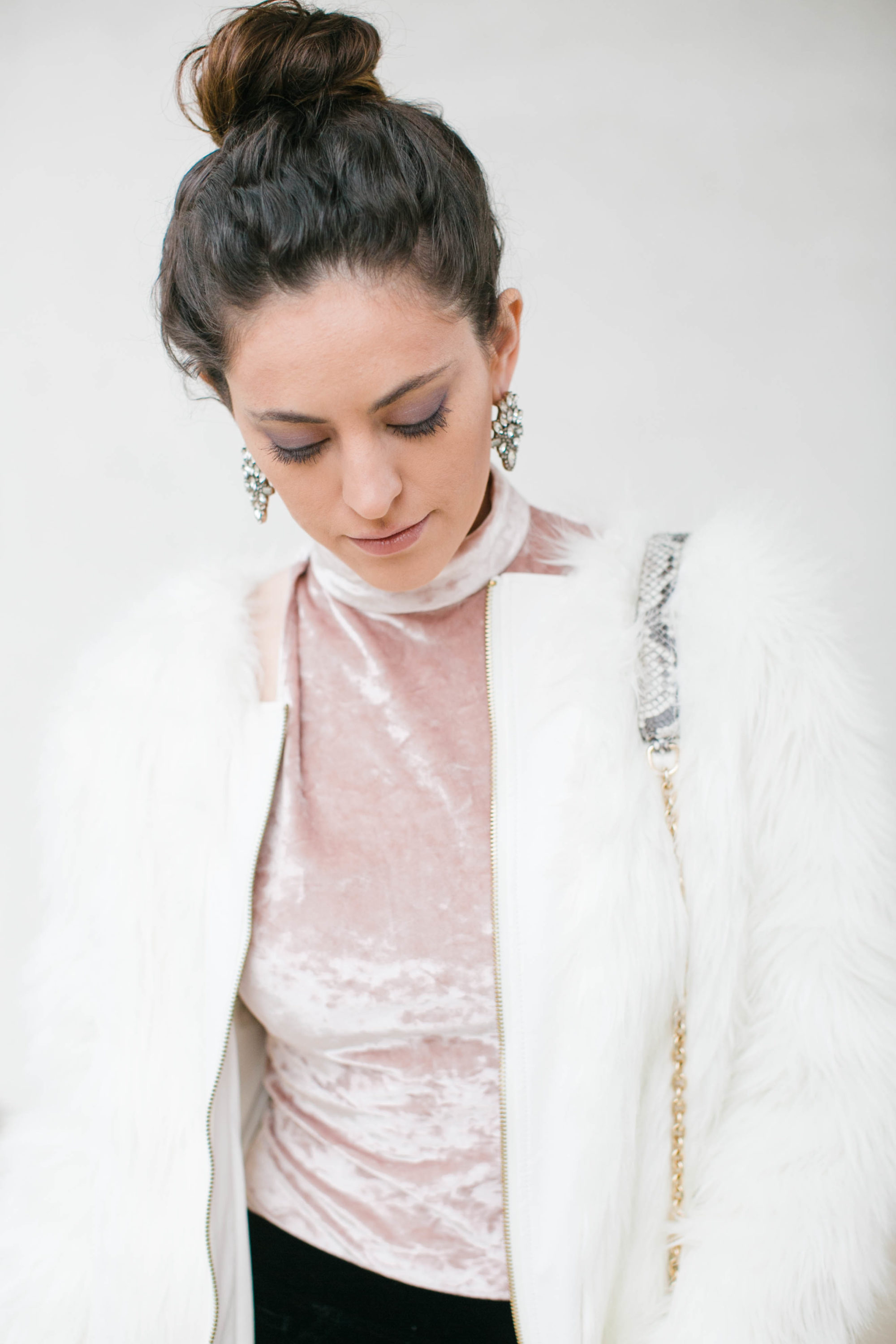 glam new year's eve, nye outfit ideas, what to wear for new year's eve, fancy nye style, nye outfit ideas, how to wear velvet, how to wear crushed velvet, how to wear a big fur coat, Blank Denim Velvet Flare Jeans, BB Dakota Hatherley Crushed Velvet Bodysuit