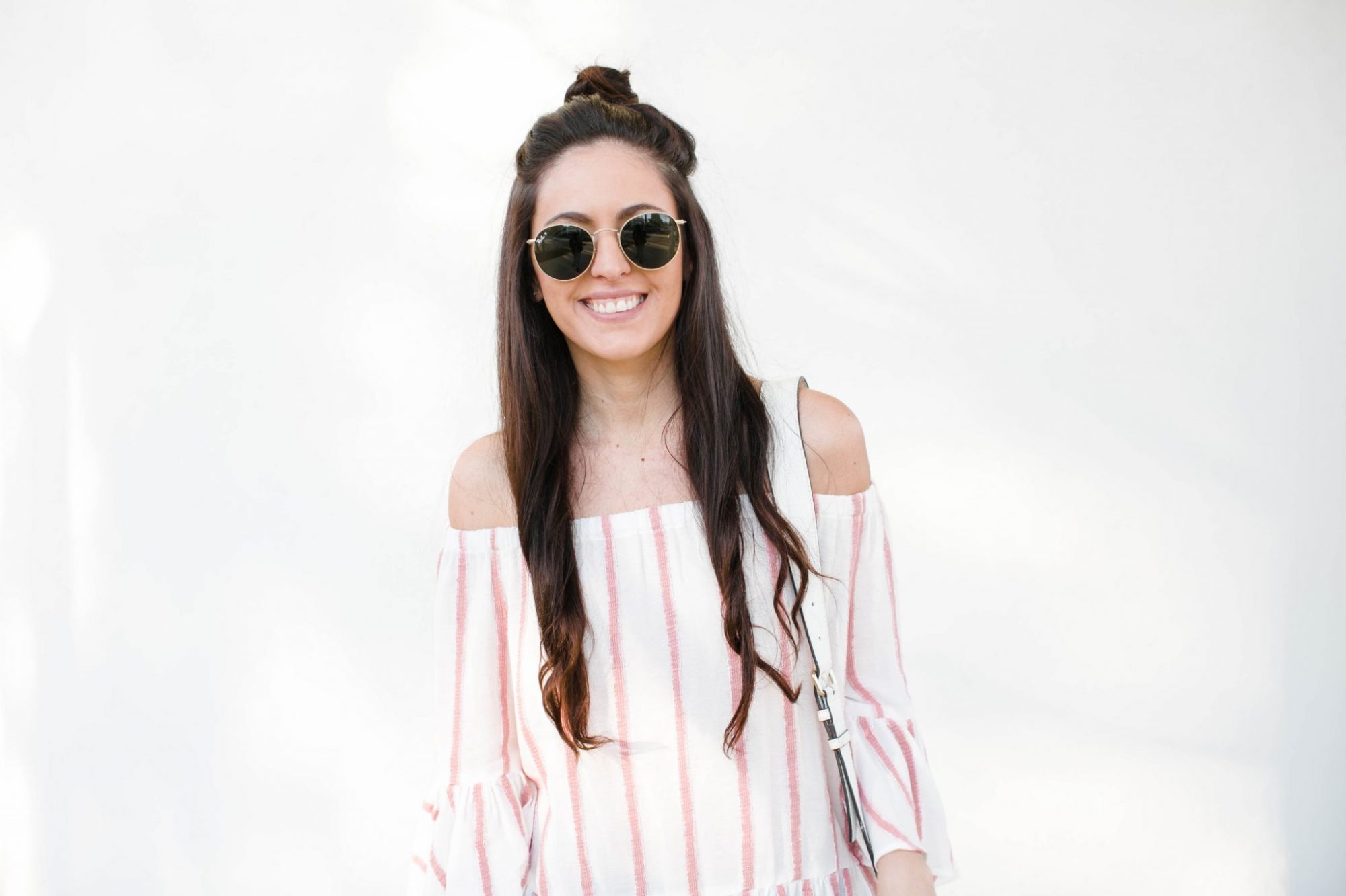spring style, casual spring style, striped off the shoulder top, how to style an off the shoulder top, summer style, round ray-bans, chinese laundry chandy flats, rebecca minkoff white saddle bag
