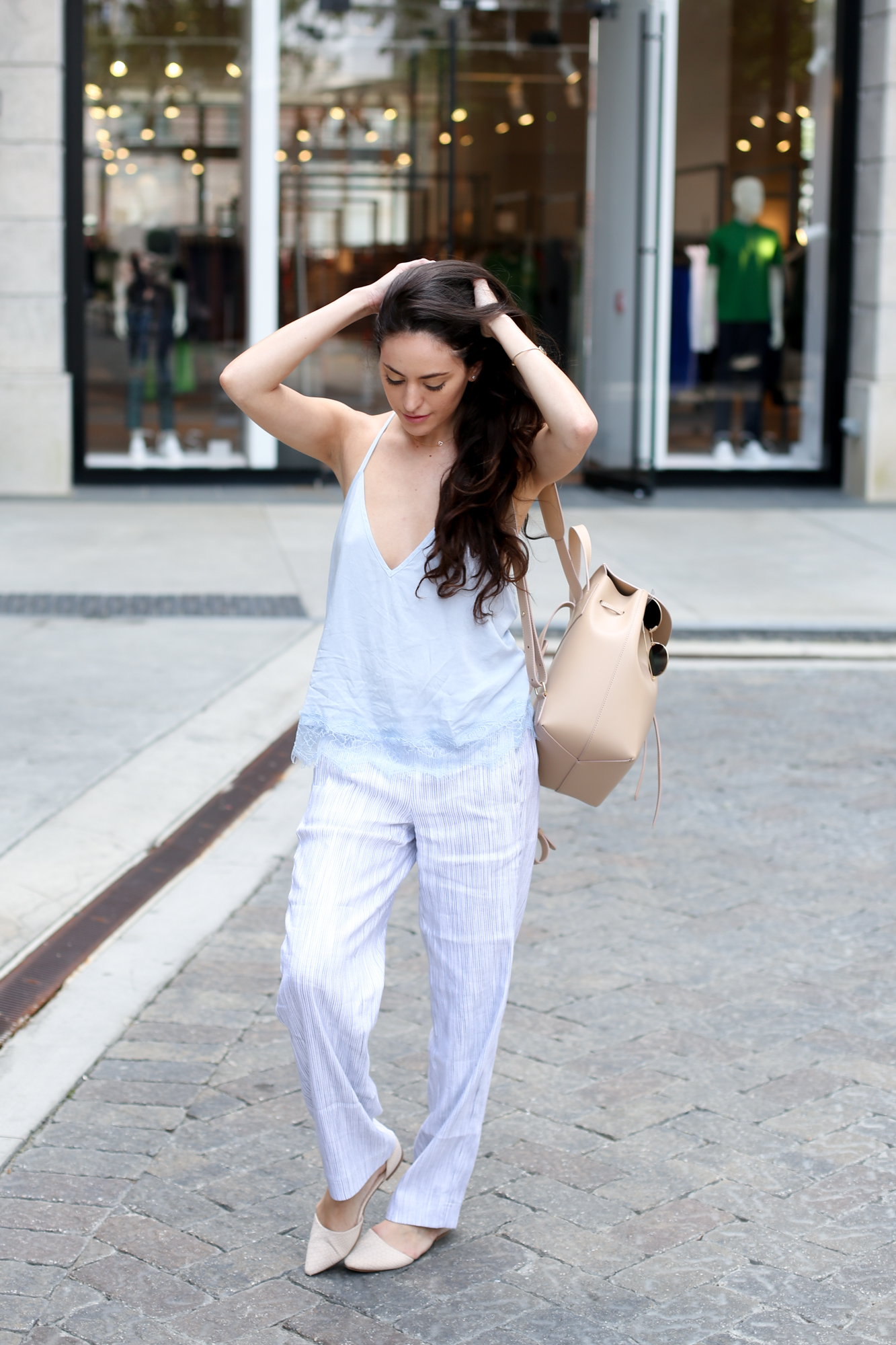 how to wear pajamas in the daytime, how to wear pajamas in public, how to style pajamas, chic pajama style, comfortable chic, armadio backpack, baby blue outfit ideas, casual outfit ideas, comfortable outfit ideas