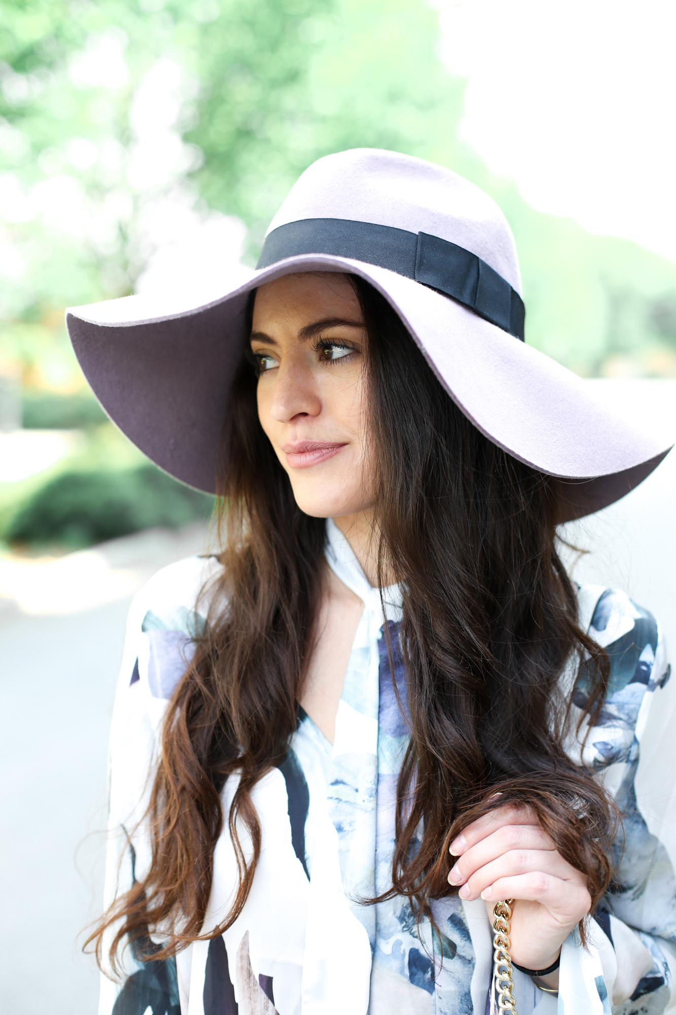 spring style, 70s vibes, 60s glam, 70s glam, spring chic, how to style a hat for spring, chinese laundry theresa smoke grey, purple floppy hat, wide brim fedora, wide brim hat, rebecca minkoff fringe crossbody