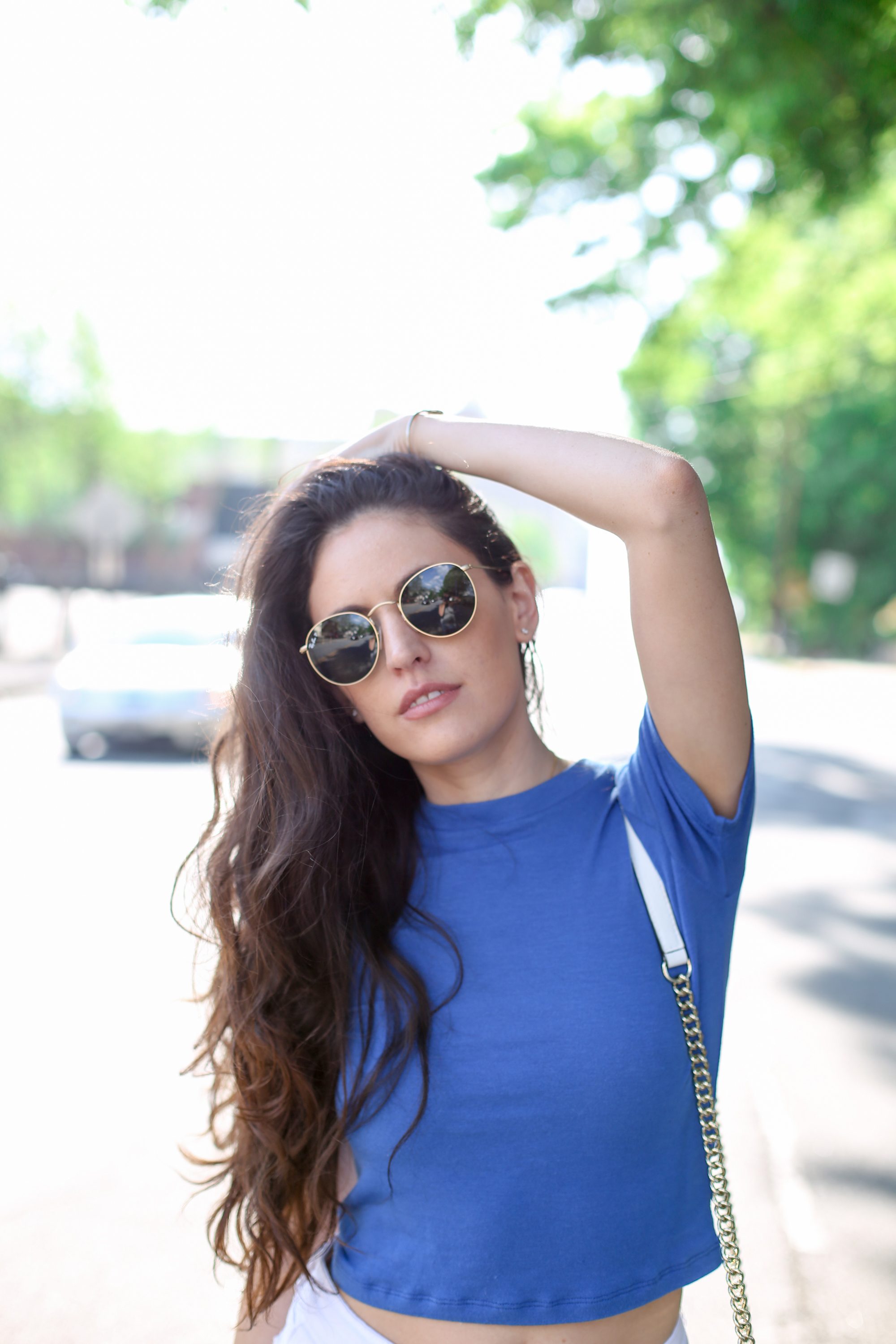 palm print shoes, royal blue crop top, summer style, summer outfit ideas, round raybans