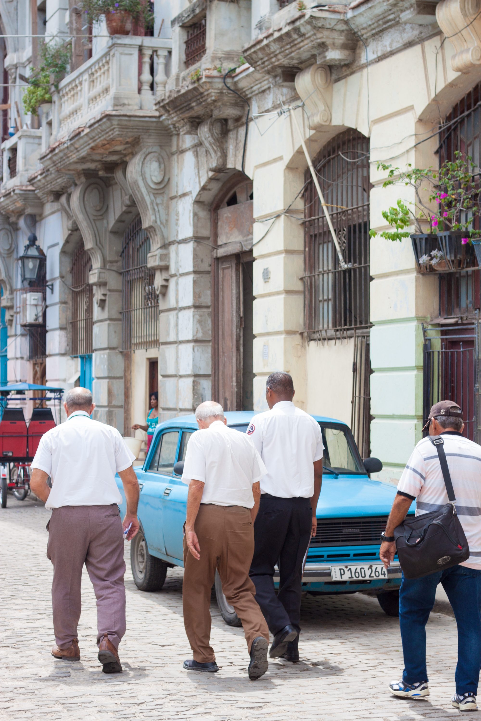 everything you need to know about traveling to cuba, what you need to know to travel to cuba, how to travel to cuba, cuba travel laws, how to travel to cuba, what do you need ot do to travel to cuba, tourism in cuba, traveling to cuba, cuba travel trips, the truth about cuba