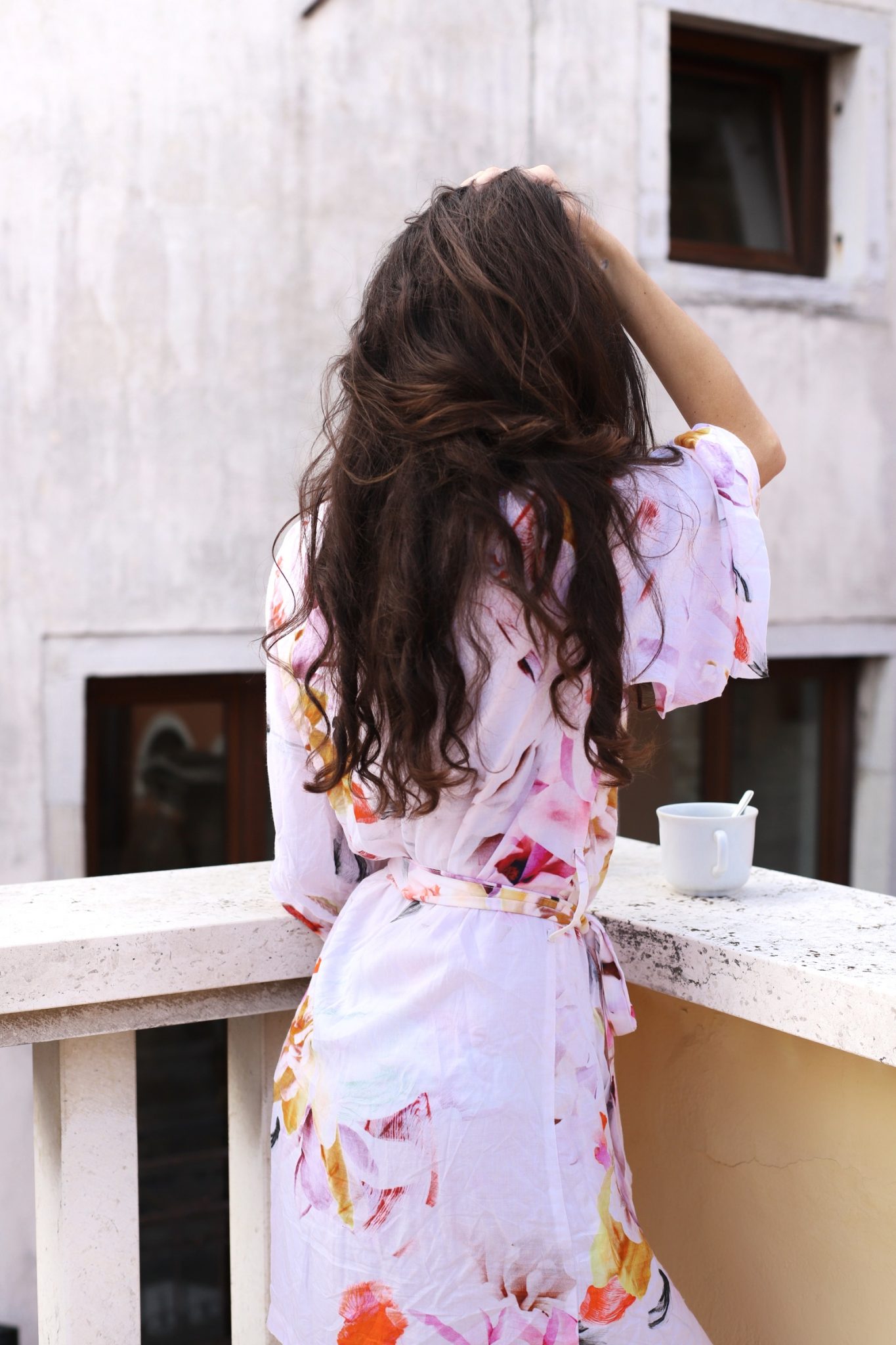 Best friends in Europe, Eurotrip, Venice, Venice Italy, European lifestyle, cute robes for bridesmaids, cute matching robes, floral robes, plum pretty sugar KIMONO STYLE. KNEE LENGTH ROBE. SHANGRI-LA., plum pretty sugar shangri-la kimono style robe, morning coffee, coffeenclothes