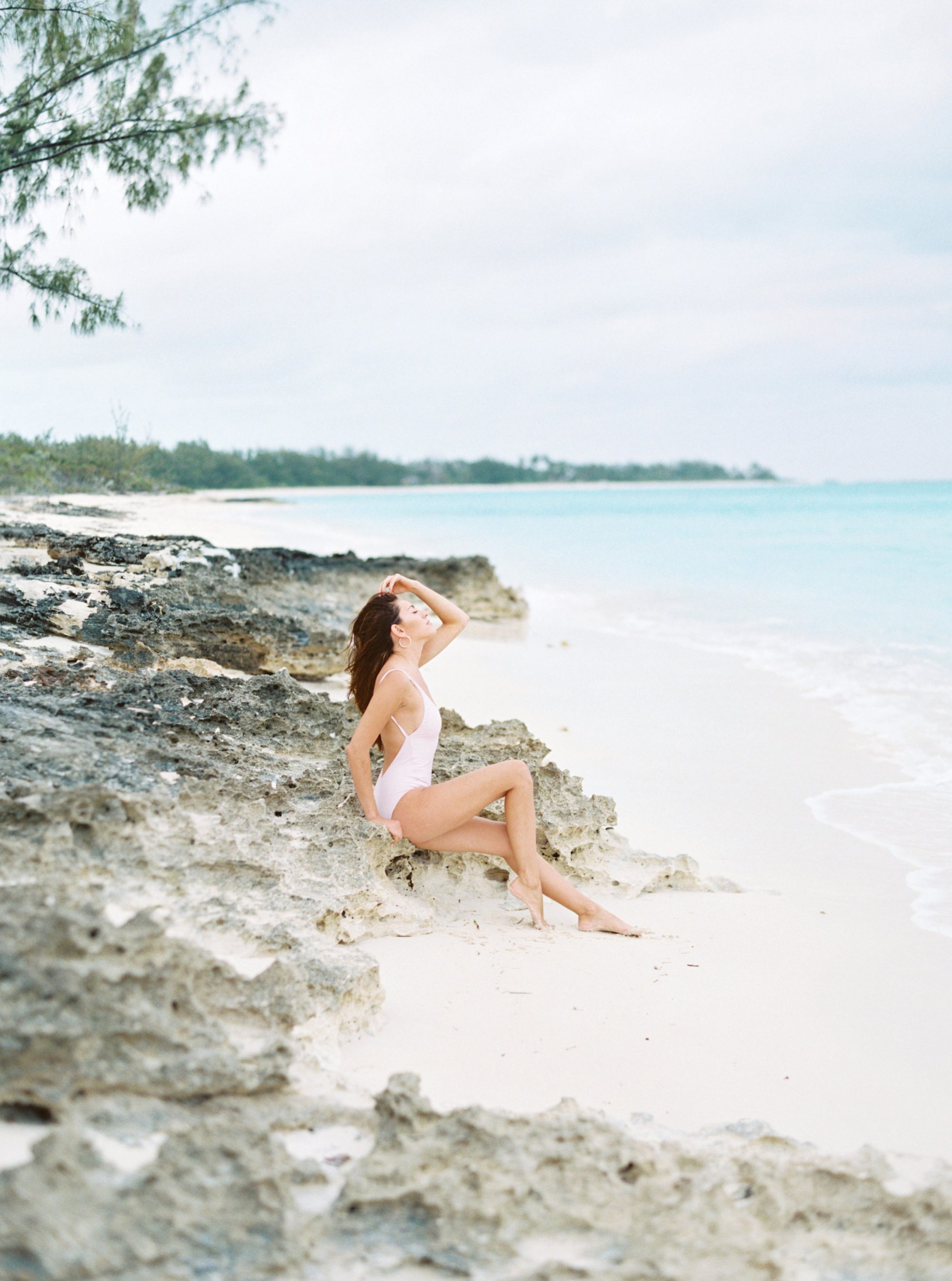 coco plum beach exuma bahamas, swing in water, swing in ocean, swings on the beach