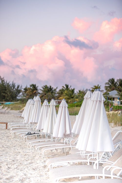 turks and caicos travel guide, where to stay in turks and caicos, providenciales, grace bay vs long beach bay, what to do in turks and caicos