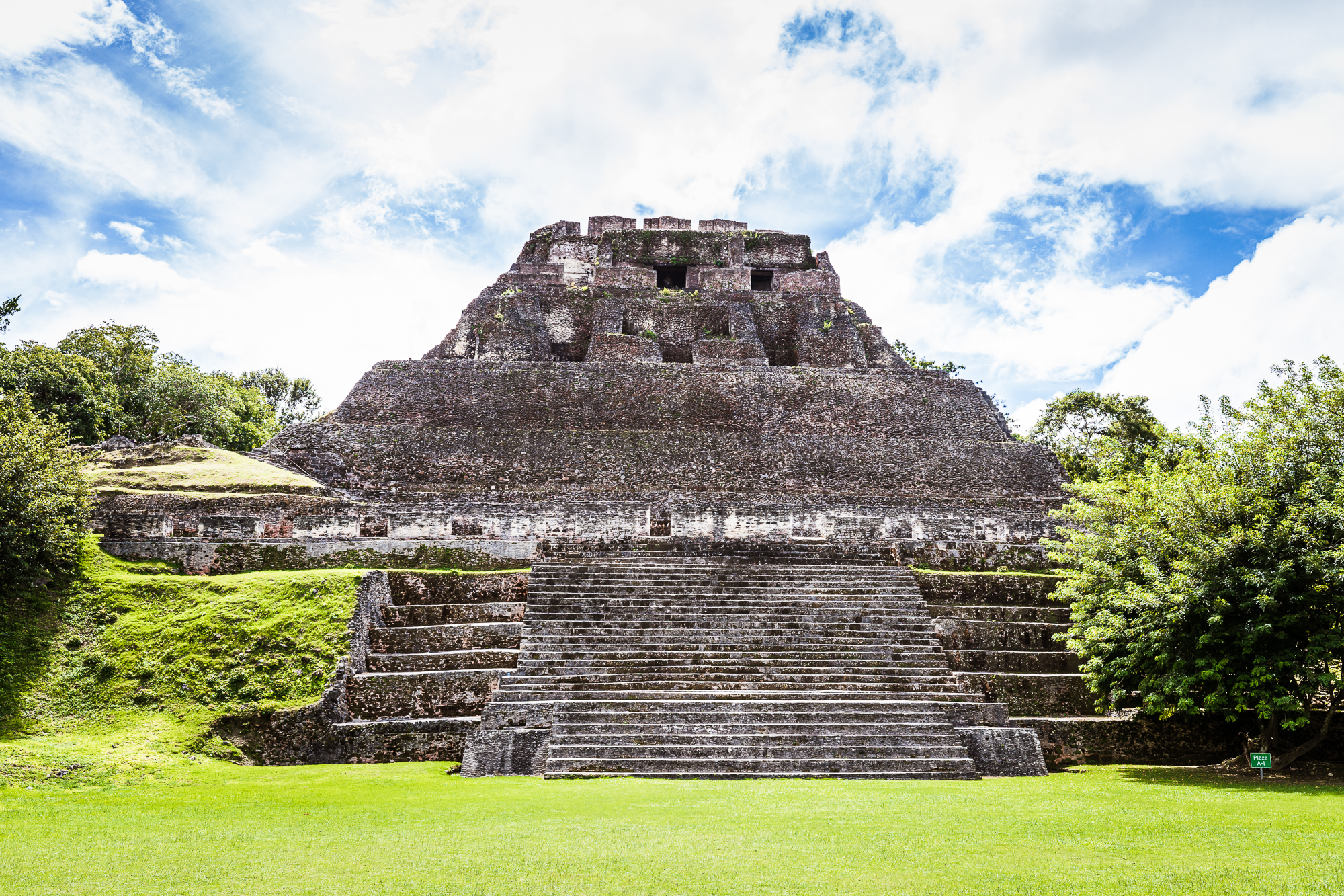 belize travel guide, what to do in belize, what to wear in belize, where to stay in belize, belmopan belize, sleeping giant resort review, the rainforest lodge at sleeping giant review, xunantunich belize, blue hole belize, horseback riding belize, mayan ruins belize, pyramids in belize