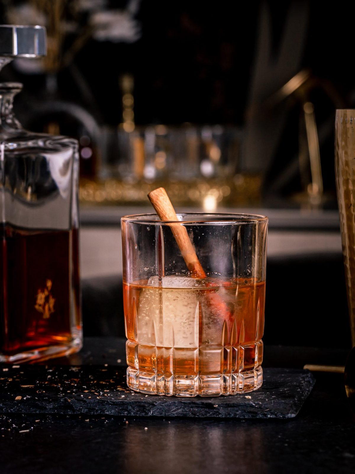 fall old fashioned, bourbon cocktail, fall bourbon cocktail, smoked old fashioned, maple old fashioned, maple smoked old fashioned, drink recipe